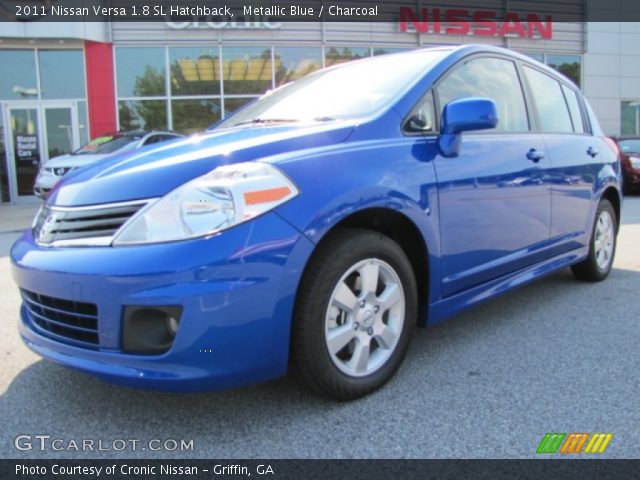 2011 Nissan Versa 1.8 SL Hatchback in Metallic Blue