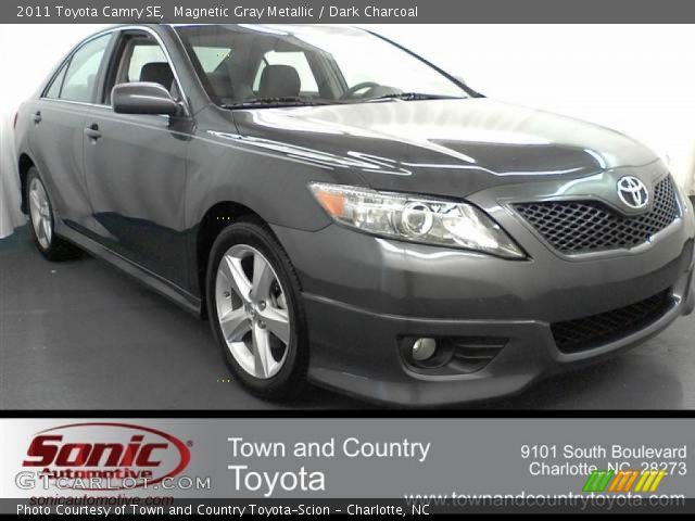 2011 Toyota Camry SE in Magnetic Gray Metallic