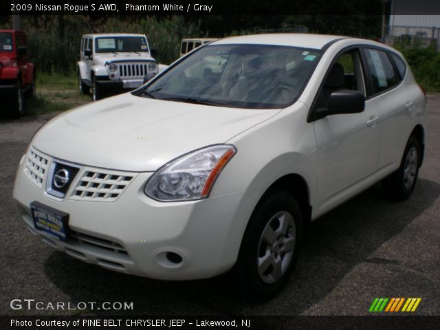 2009 Nissan Rogue S AWD in Phantom White