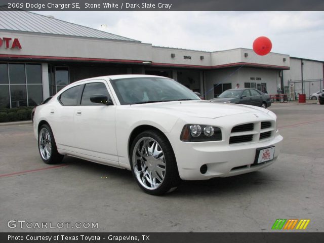 2009 Dodge Charger SE in Stone White