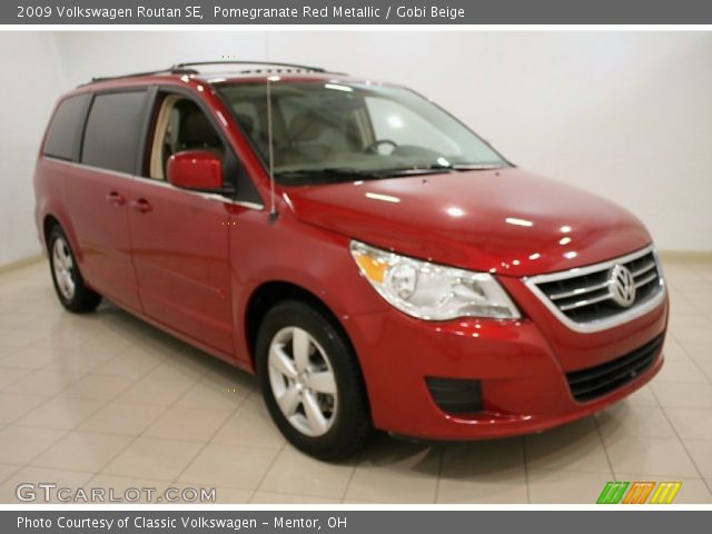 2009 Volkswagen Routan SE in Pomegranate Red Metallic