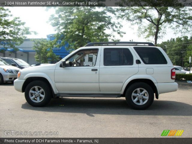 2004 Nissan Pathfinder SE 4x4 in Glacier Pearl
