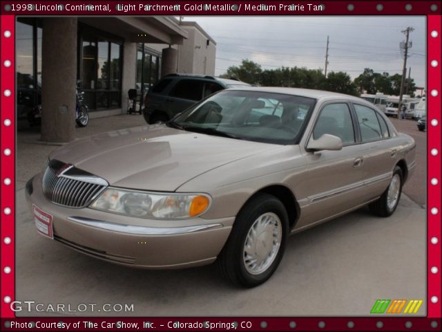 1998 Lincoln Continental  in Light Parchment Gold Metallic