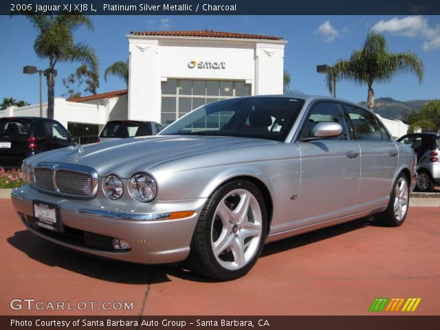 2006 Jaguar XJ XJ8 L in Platinum Silver Metallic
