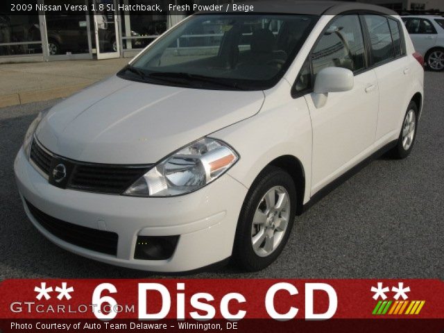 2009 Nissan Versa 1.8 SL Hatchback in Fresh Powder