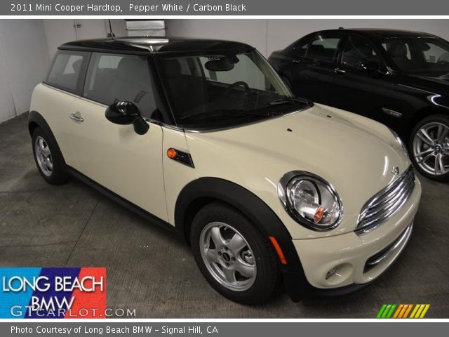 2011 Mini Cooper Hardtop in Pepper White