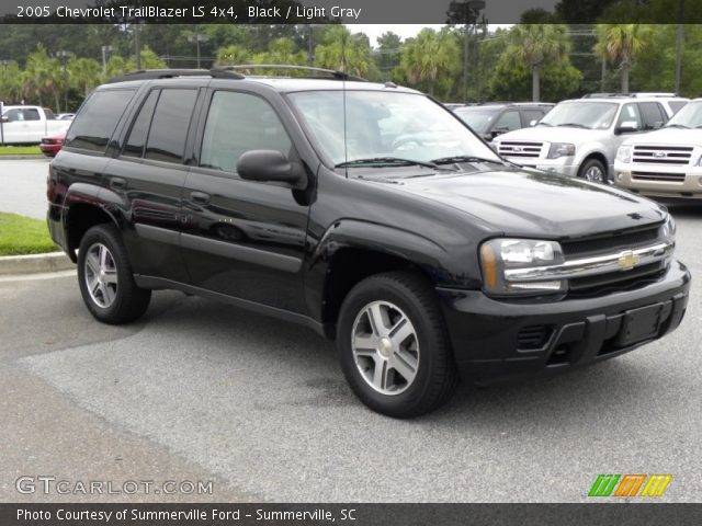 2005 Chevrolet TrailBlazer LS 4x4 in Black