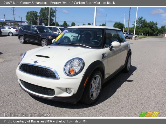 2007 Mini Cooper S Hardtop in Pepper White