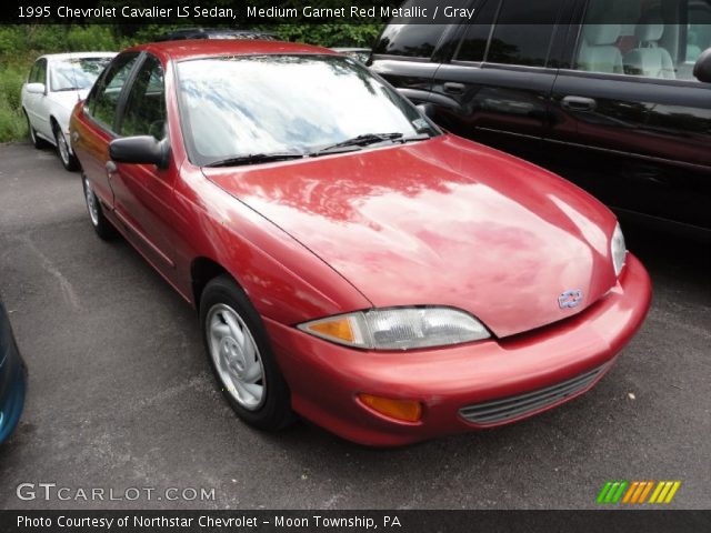 1995 Chevrolet Cavalier LS Sedan in Medium Garnet Red Metallic