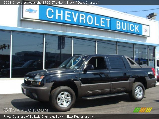 2003 Chevrolet Avalanche 1500 Z71 4x4 in Black