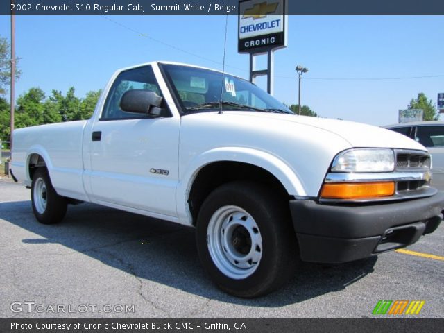 2002 Chevrolet S10 Regular Cab in Summit White