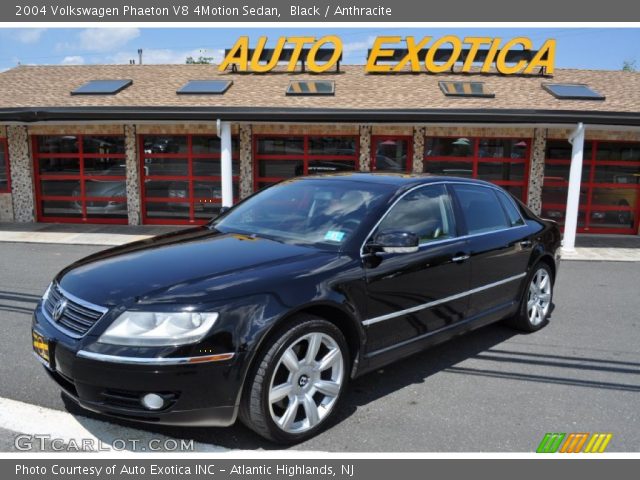 2004 Volkswagen Phaeton V8 4Motion Sedan in Black