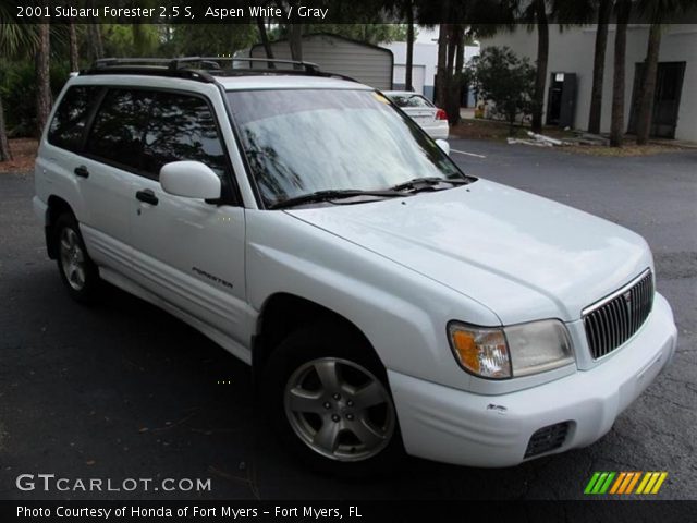 2001 Subaru Forester 2.5 S in Aspen White