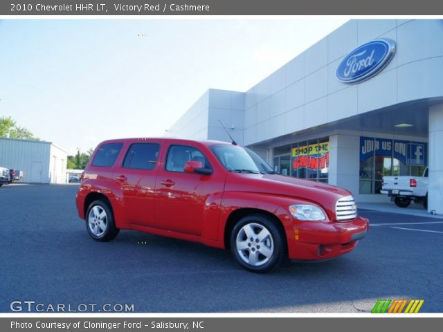 2010 Chevrolet HHR LT in Victory Red
