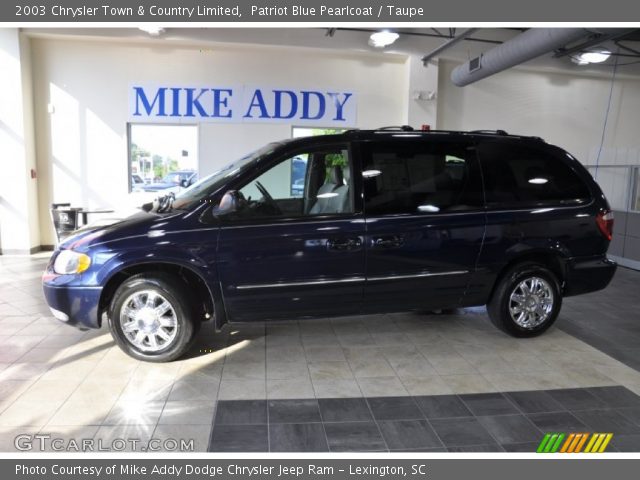 2003 Chrysler Town & Country Limited in Patriot Blue Pearlcoat