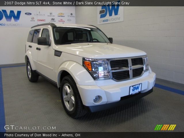 2007 Dodge Nitro SLT 4x4 in Stone White