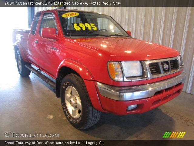 2000 Nissan Frontier SE V6 Extended Cab 4x4 in Aztec Red