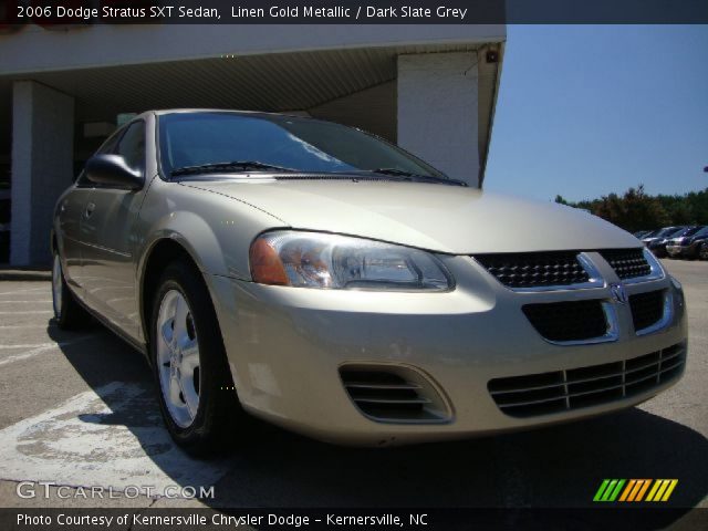 2006 Dodge Stratus SXT Sedan in Linen Gold Metallic