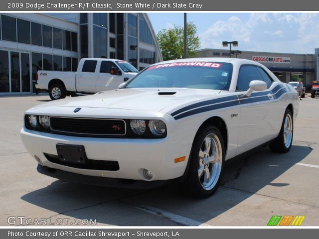 2009 Dodge Challenger R/T Classic in Stone White