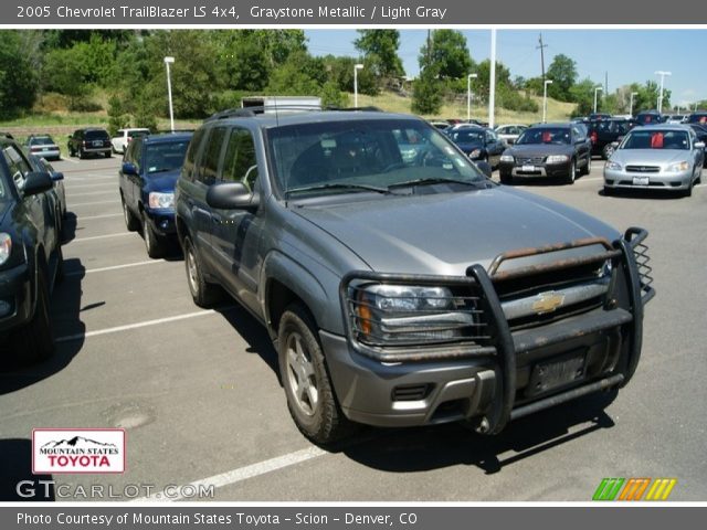 2005 Chevrolet TrailBlazer LS 4x4 in Graystone Metallic