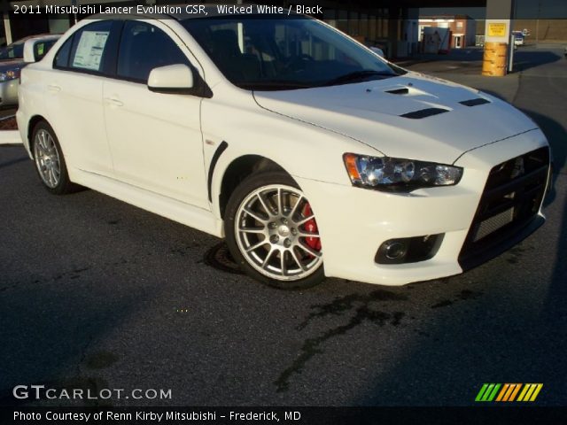 2011 Mitsubishi Lancer Evolution GSR in Wicked White