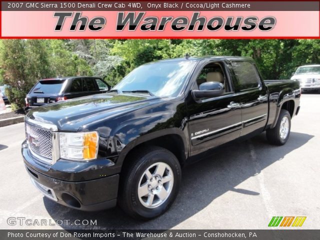 2007 GMC Sierra 1500 Denali Crew Cab 4WD in Onyx Black