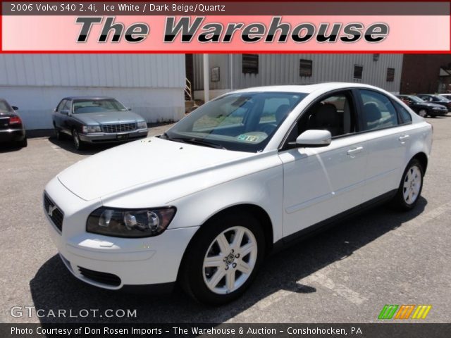 2006 Volvo S40 2.4i in Ice White
