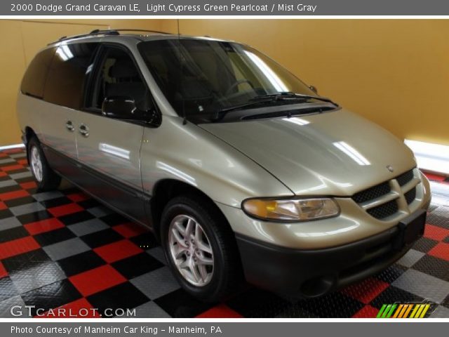 2000 Dodge Grand Caravan LE in Light Cypress Green Pearlcoat