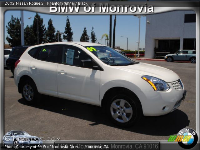 2009 Nissan Rogue S in Phantom White
