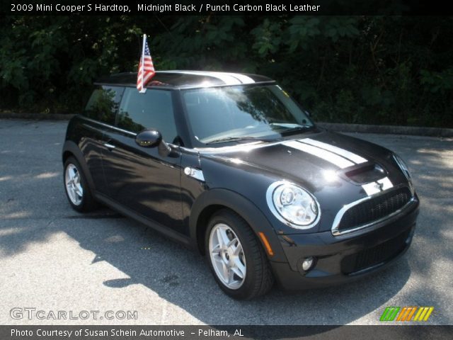 2009 Mini Cooper S Hardtop in Midnight Black