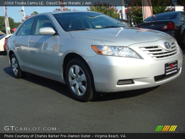 2009 Toyota Camry LE in Classic Silver Metallic