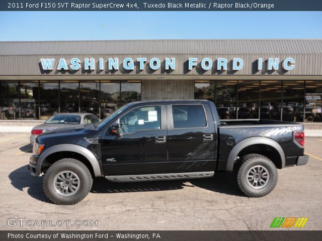 2011 Ford F150 SVT Raptor SuperCrew 4x4 in Tuxedo Black Metallic