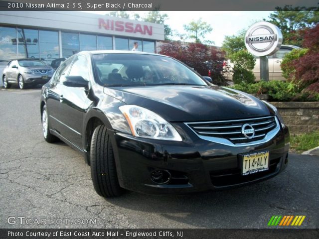 2010 Nissan Altima 2.5 S in Super Black