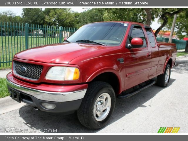 2000 Ford F150 XLT Extended Cab 4x4 in Toreador Red Metallic