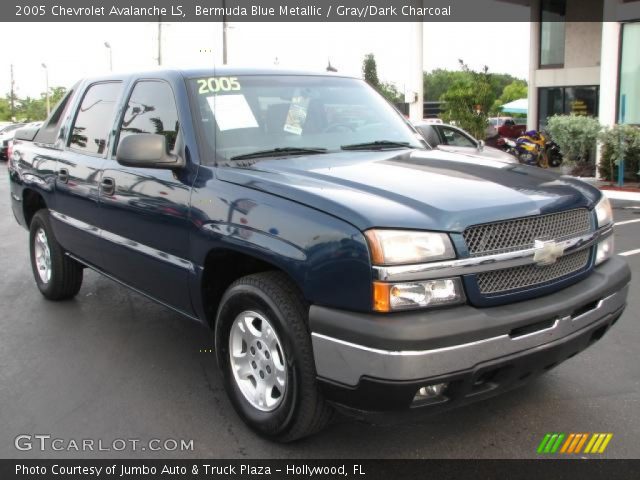 2005 Chevrolet Avalanche LS in Bermuda Blue Metallic
