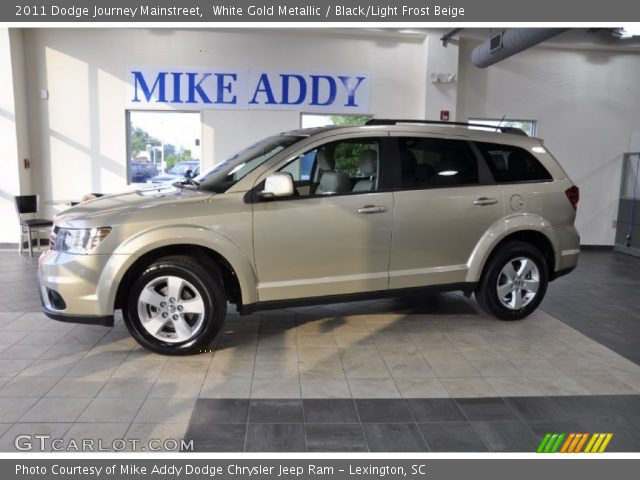 2011 Dodge Journey Mainstreet in White Gold Metallic