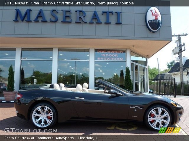 2011 Maserati GranTurismo Convertible GranCabrio in Nero (Black)