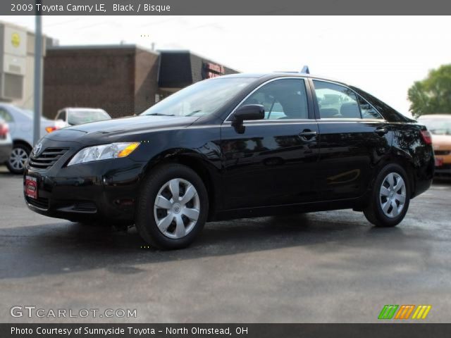 2009 Toyota Camry LE in Black