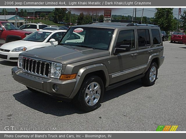 2006 Jeep Commander Limited 4x4 in Light Khaki Metallic