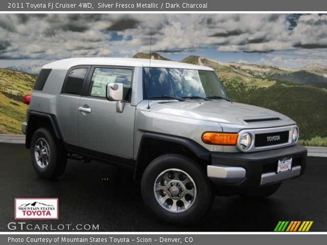 2011 Toyota FJ Cruiser 4WD in Silver Fresco Metallic