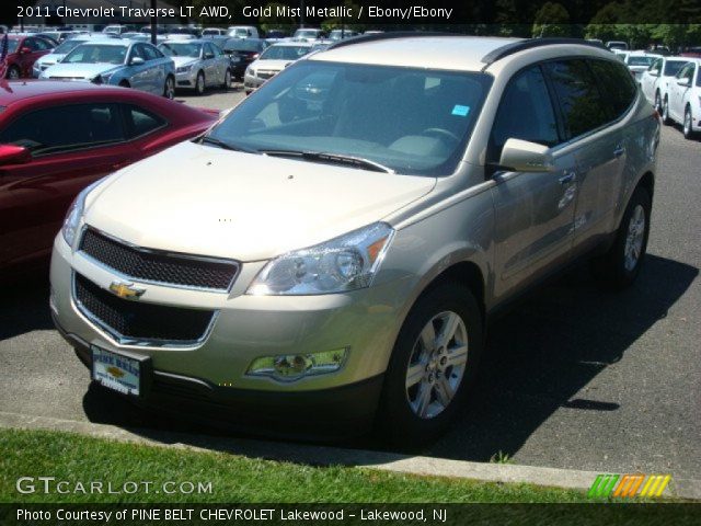 2011 Chevrolet Traverse LT AWD in Gold Mist Metallic