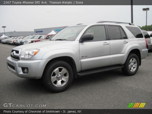 2007 Toyota 4Runner SR5 4x4 in Titanium Metallic