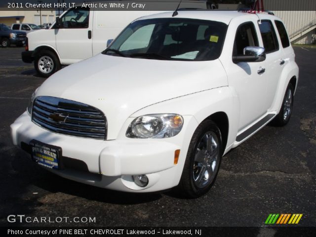 2011 Chevrolet HHR LT in Arctic Ice White