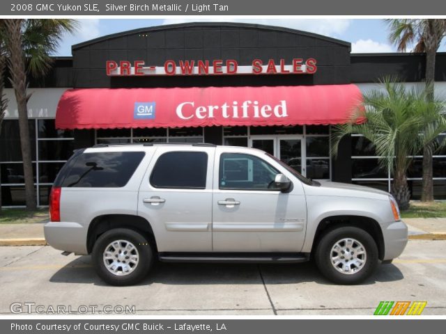 2008 GMC Yukon SLE in Silver Birch Metallic