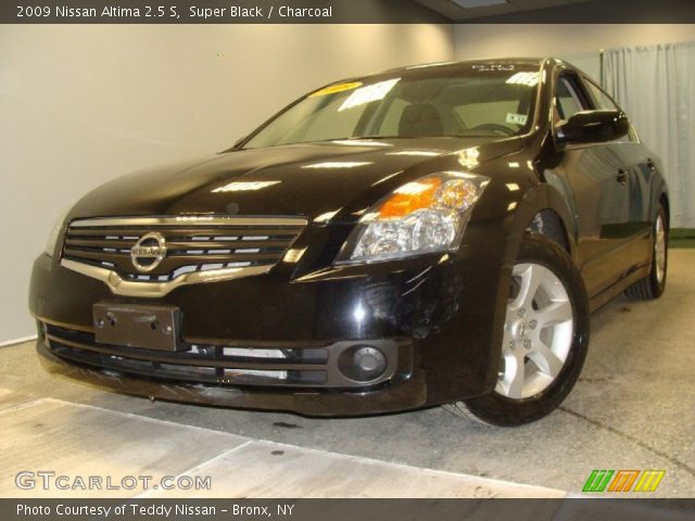 2009 Nissan Altima 2.5 S in Super Black