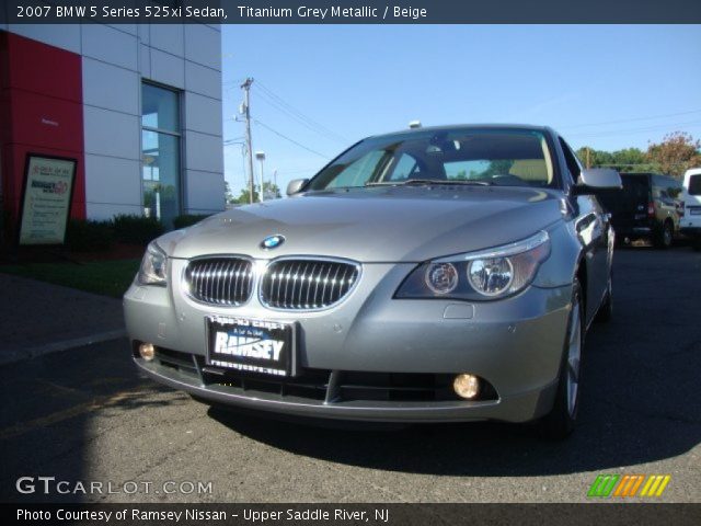 2007 BMW 5 Series 525xi Sedan in Titanium Grey Metallic