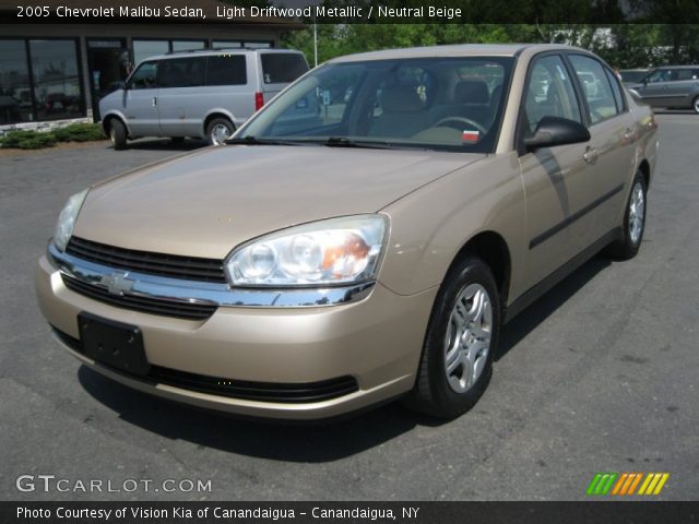 2005 Chevrolet Malibu Sedan in Light Driftwood Metallic