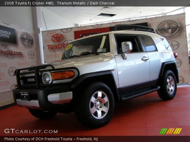 2008 Toyota FJ Cruiser 4WD in Titanium Metallic