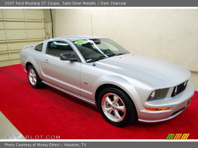 2007 Ford Mustang GT Coupe in Satin Silver Metallic