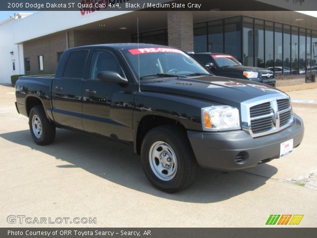 2006 Dodge Dakota ST Quad Cab 4x4 in Black